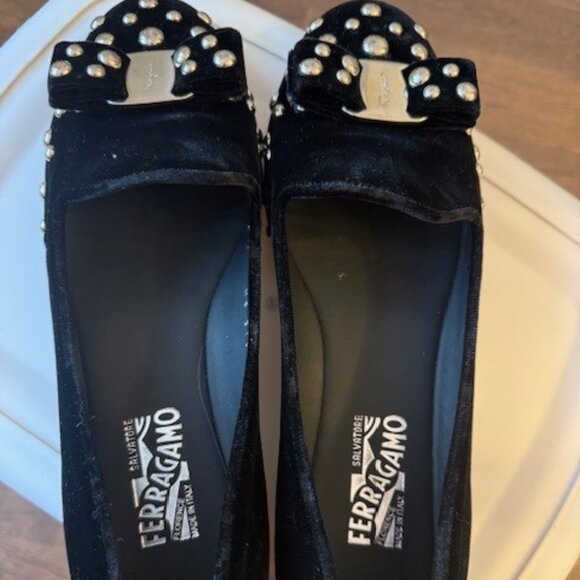 Salvatore Ferragamo Shoes - Ferragamo Flats Size 8